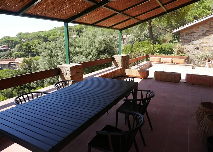 Casa Aldo : Splendida, Con Vista Esclusiva